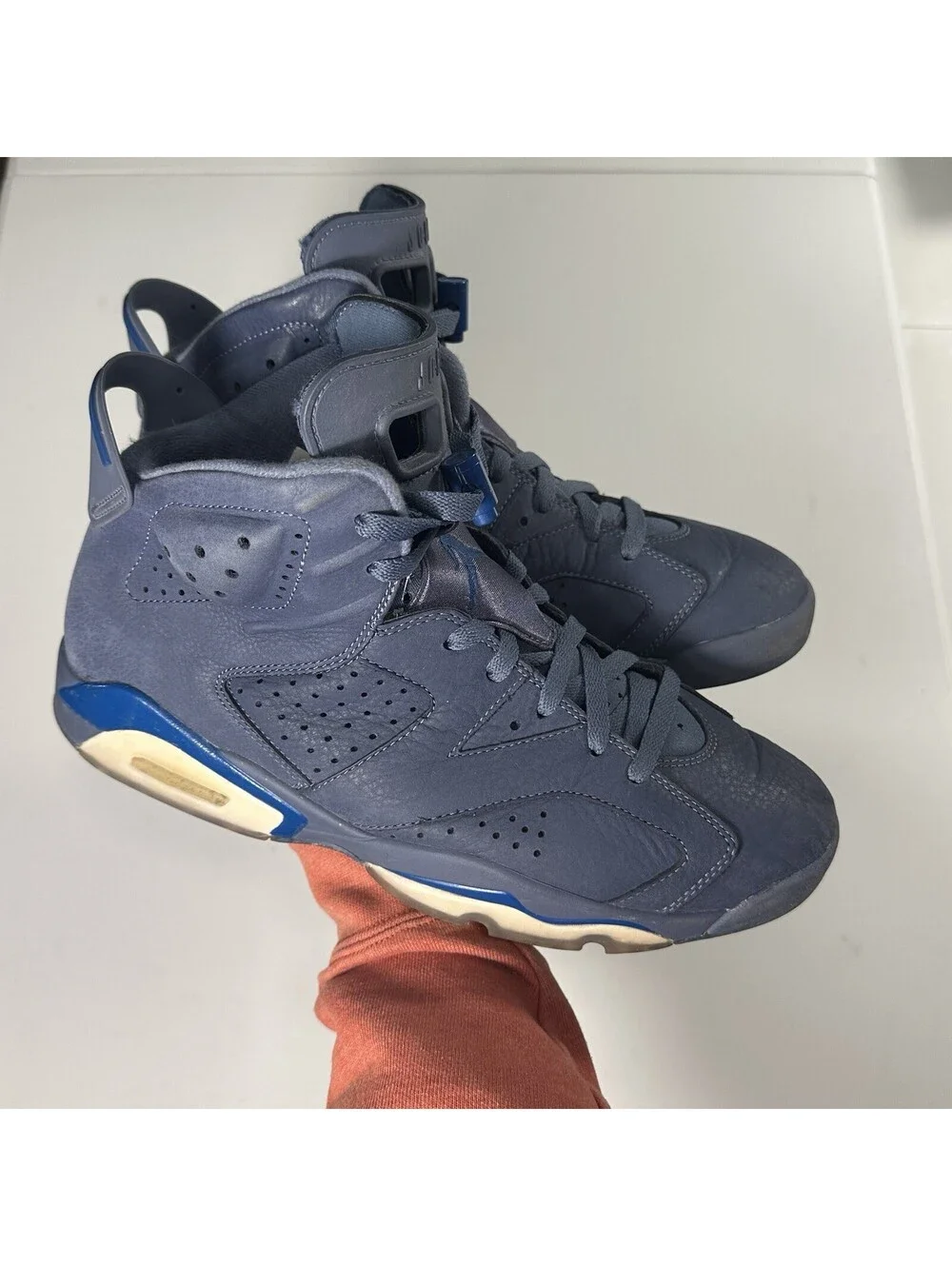 Air Jordan 6 Retro Diffused Blue 2018 Size 10.5 Men’s Used